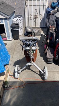 Golf Men’s RH Dunlop w/HotZ Leather Bag & PlayDay Pull Cart