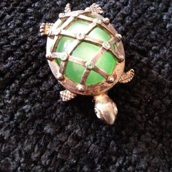 Turtle Brooch