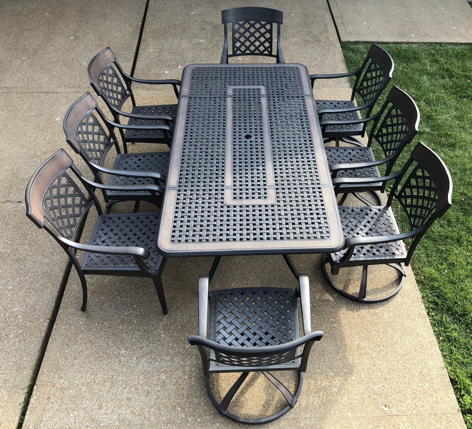 Hanamint Lexington 8 Seat Outdoor Patio Furniture 9 Piece Heavy Cast Aluminum Dining Set-7ft table