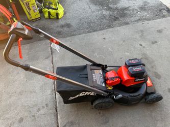 lawnmower self propelled  battery powered