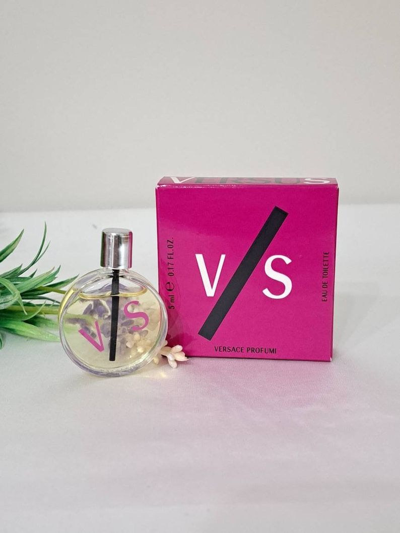 V/S  Versace Women's perfume vintage miniature 5 ml
