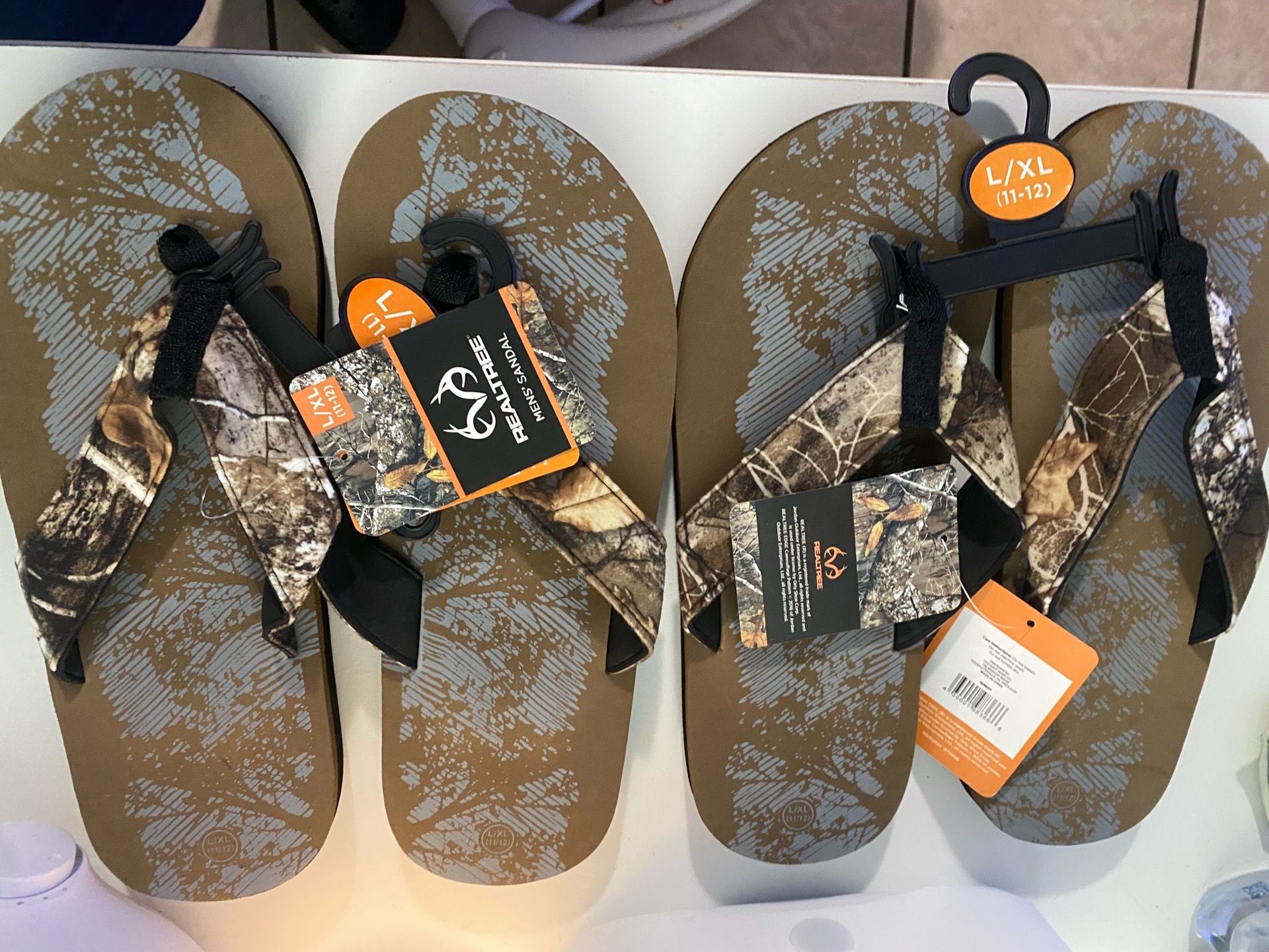 Men’s Flip Flop’s (New with Tags) $7 each pair
