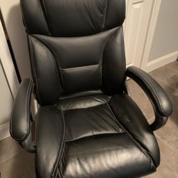 Serta Big And Tall Office Chair Like Brand New