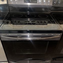 Frigidaire Gallery Electric Range Glass Top Stove Oven
