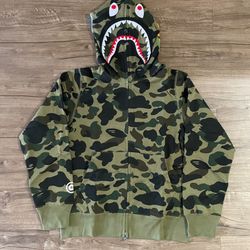bape jacket (Medium/Large Fit)
