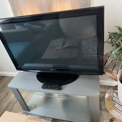40 Inch Plasma Tv W/stand