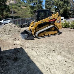 Bobcat Skid Steer Dump Trailer