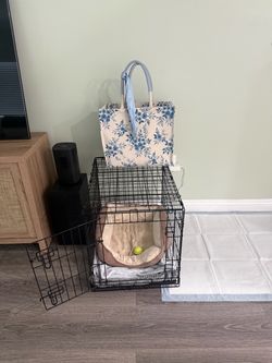 Dog crate leash and accessories