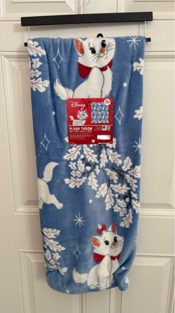 Disney Aristocats Marie Winter Blanket