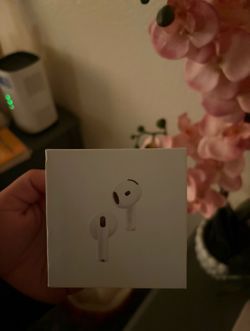 AirPods 4 ANC