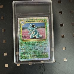 Rare Nidoqueen reverse Holo
