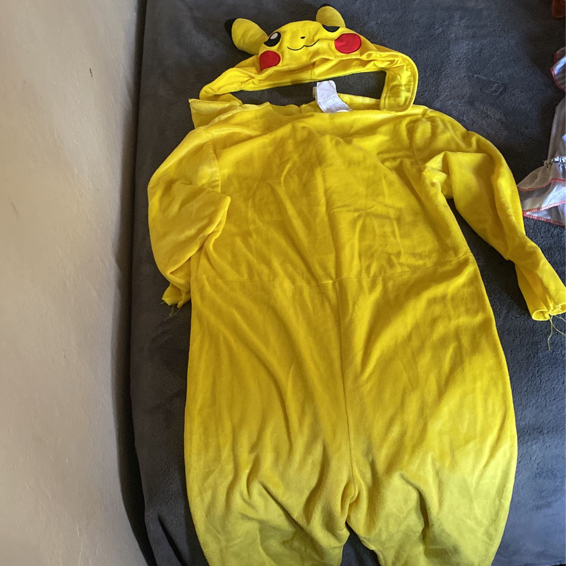 Kids Pikachu Costume 