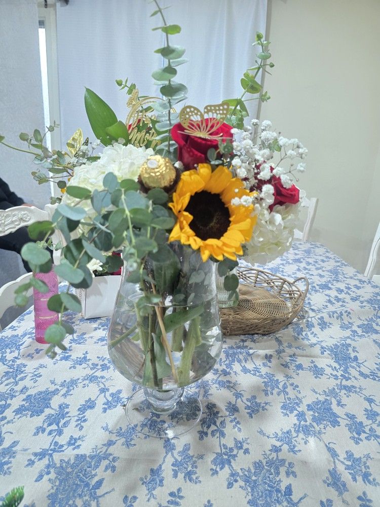 Mothers Day Flowers Arrangements