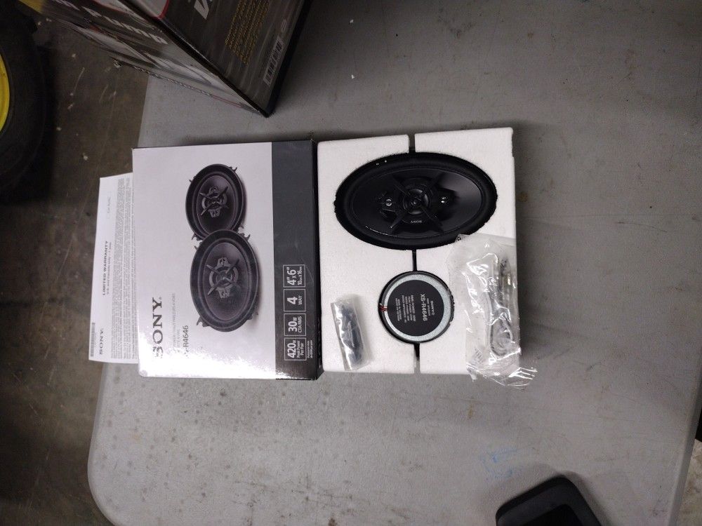 Sony XS-4646