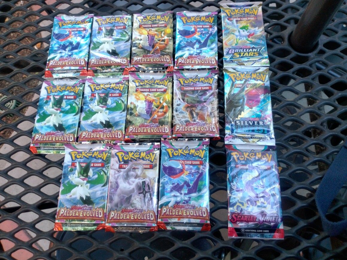 Pokemon Booster Packs !