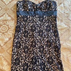 Venus Dress, Size Medium