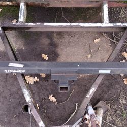 Toyota 4Runner Pick up Hitch 84-89 $20