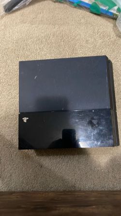 PS4 and Xbox with hdmi cord and one controller for Xbox
