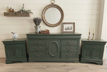 Stunning Modern Farmhouse Matching Dresser & Nightstand Set (3-Piece)