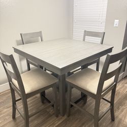 Dining Table Set