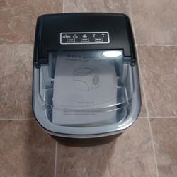 Table Top Ice Maker