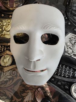 Blank White Face Half Mask Halloween Party