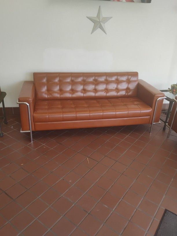 Leather Sofa Set Includes 2 N Table's