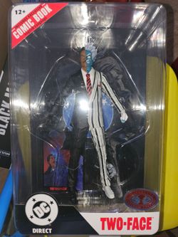 McFarlane DC Direct Two-Face Platinum Edition Page Punchers Batman 89 Figure New $45