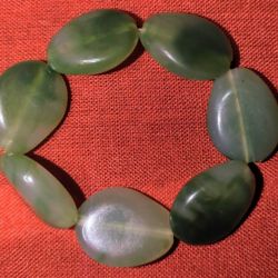 Vintage-Style Jadeite Stretch Bracelet