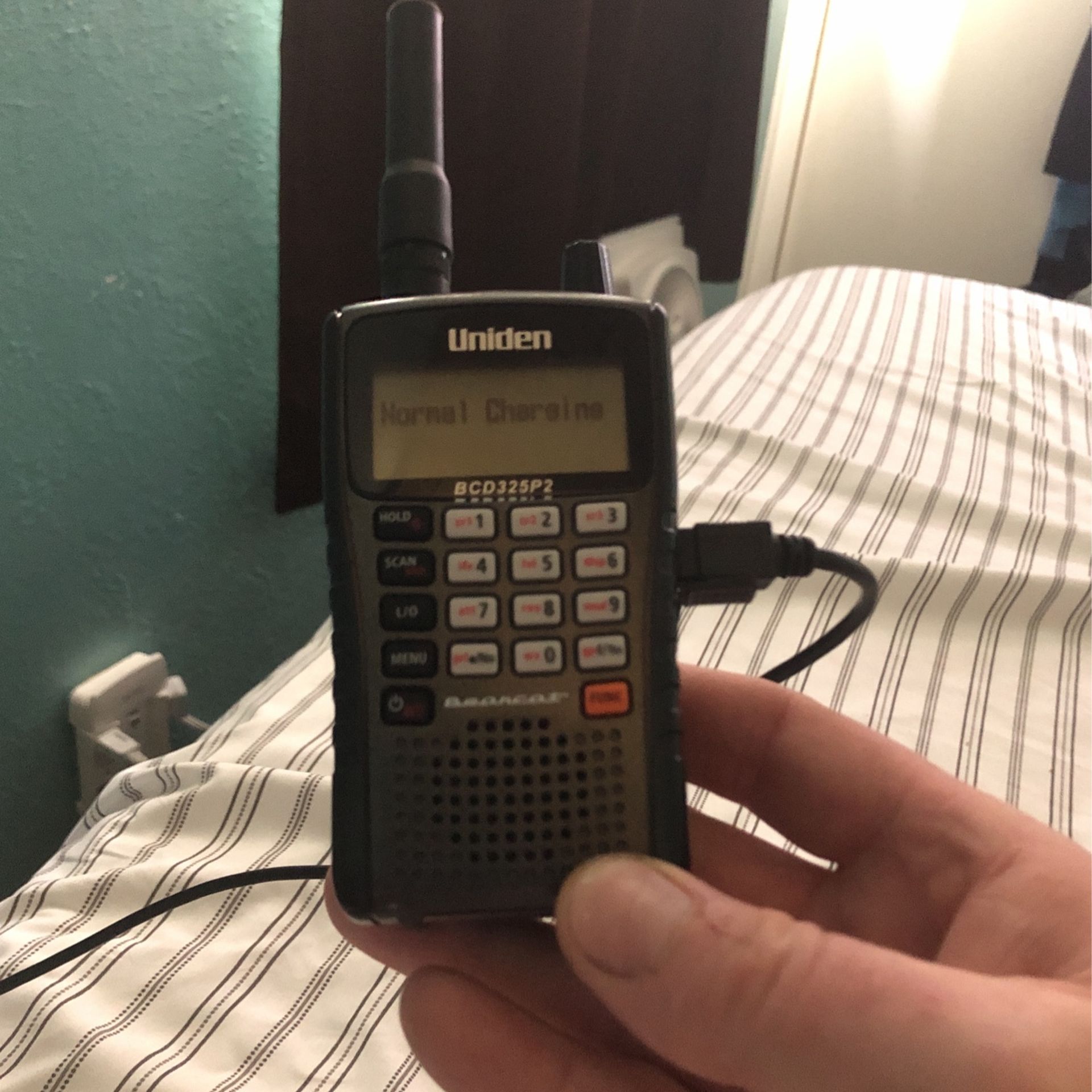 Uniden Bcd325p2 Digital Police Scanner