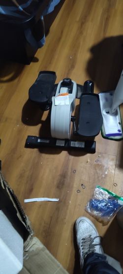 Magnetic Under Desk Elliptical