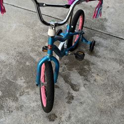 Girl Bikes 