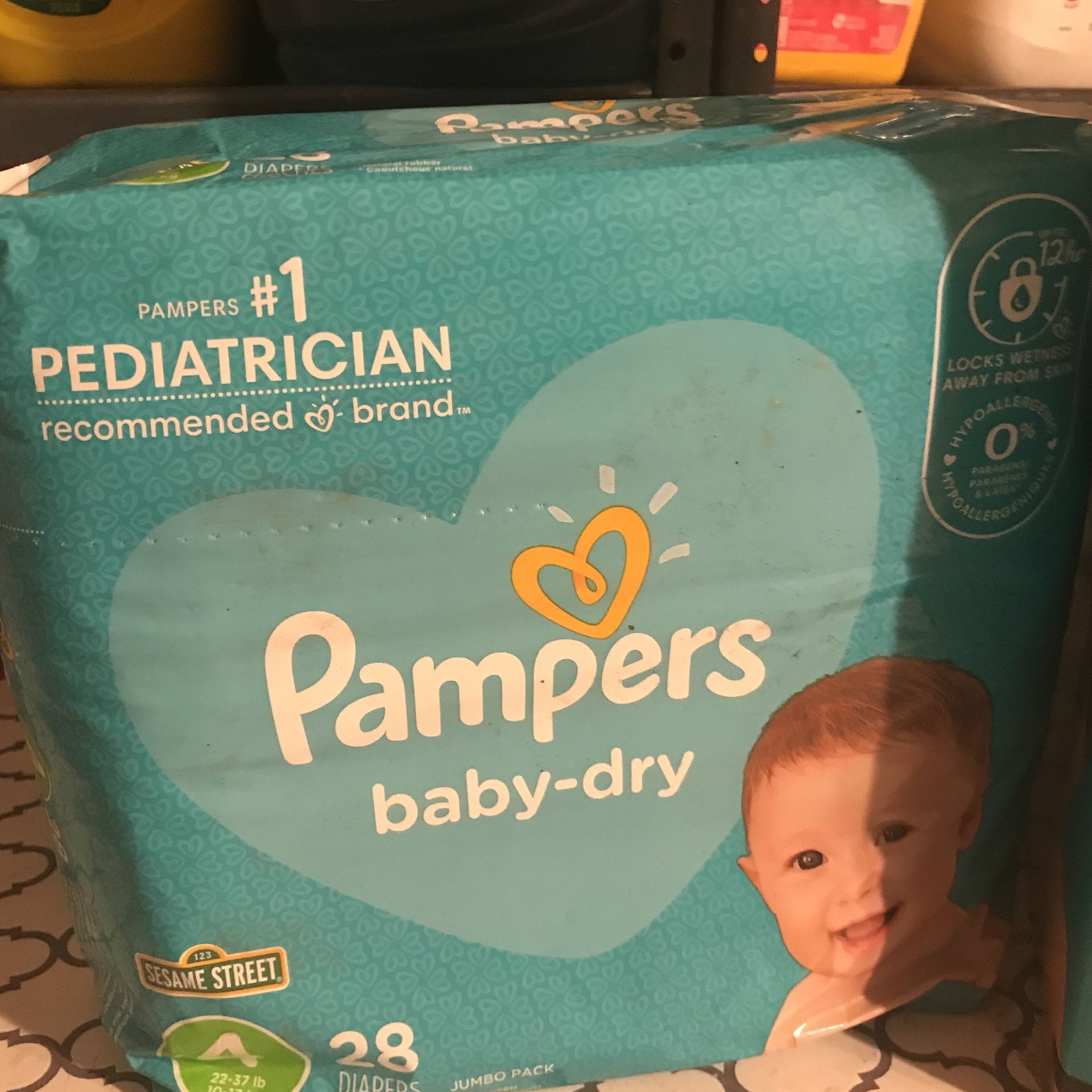 Pampers 