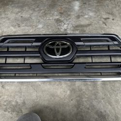 Tacoma SR5 OEM Grill
