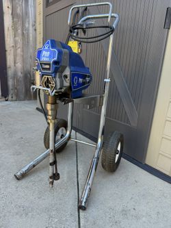 GRACO Paint Sprayer