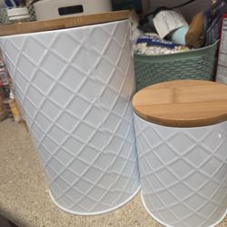 Kitchen storage canisters 2