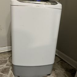 Black+Decker Small Portable Washer