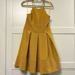 Twik mustard yellow gorgeous dress size small 