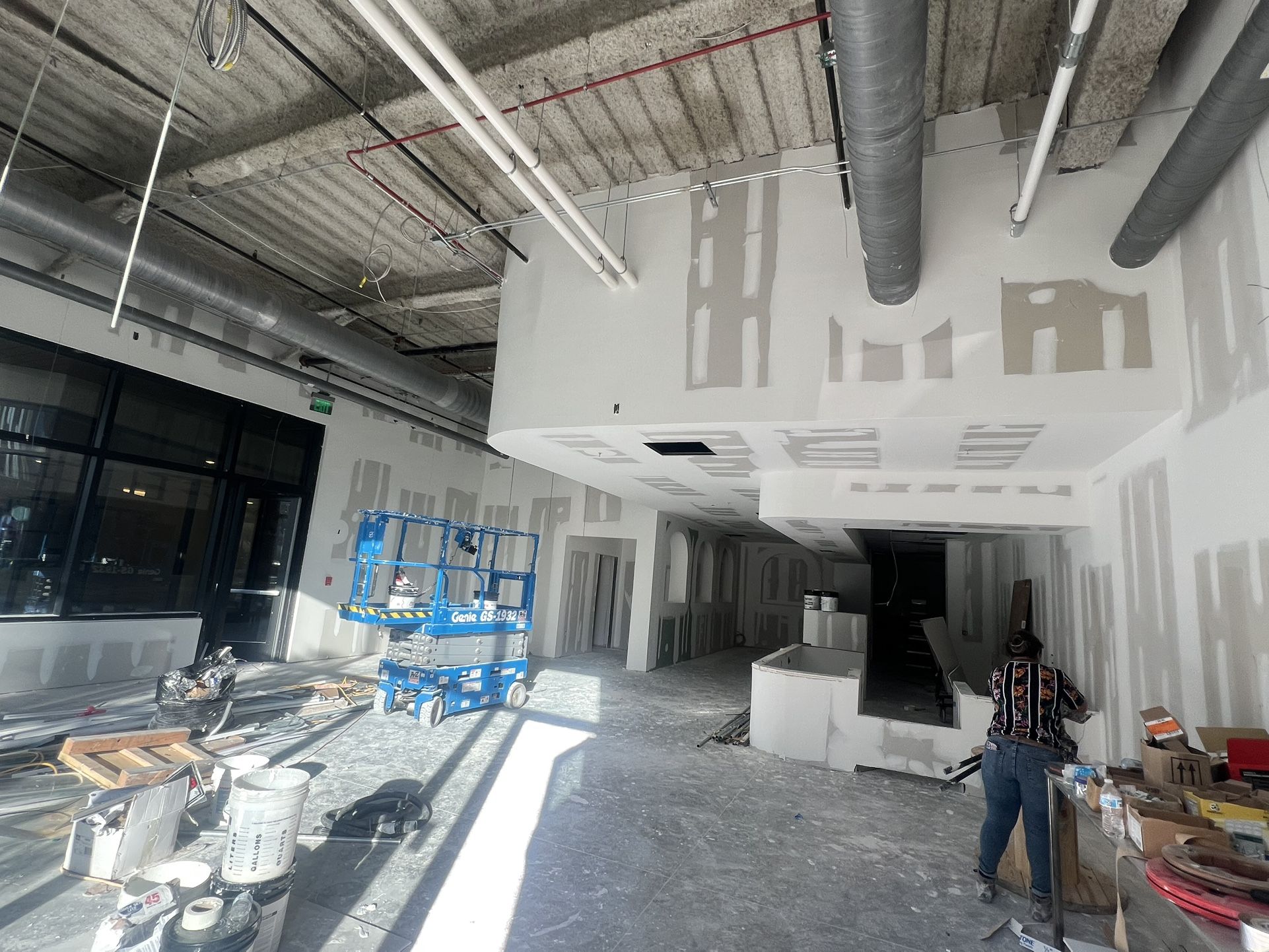 M&M Drywall Finiched Sand And Hang