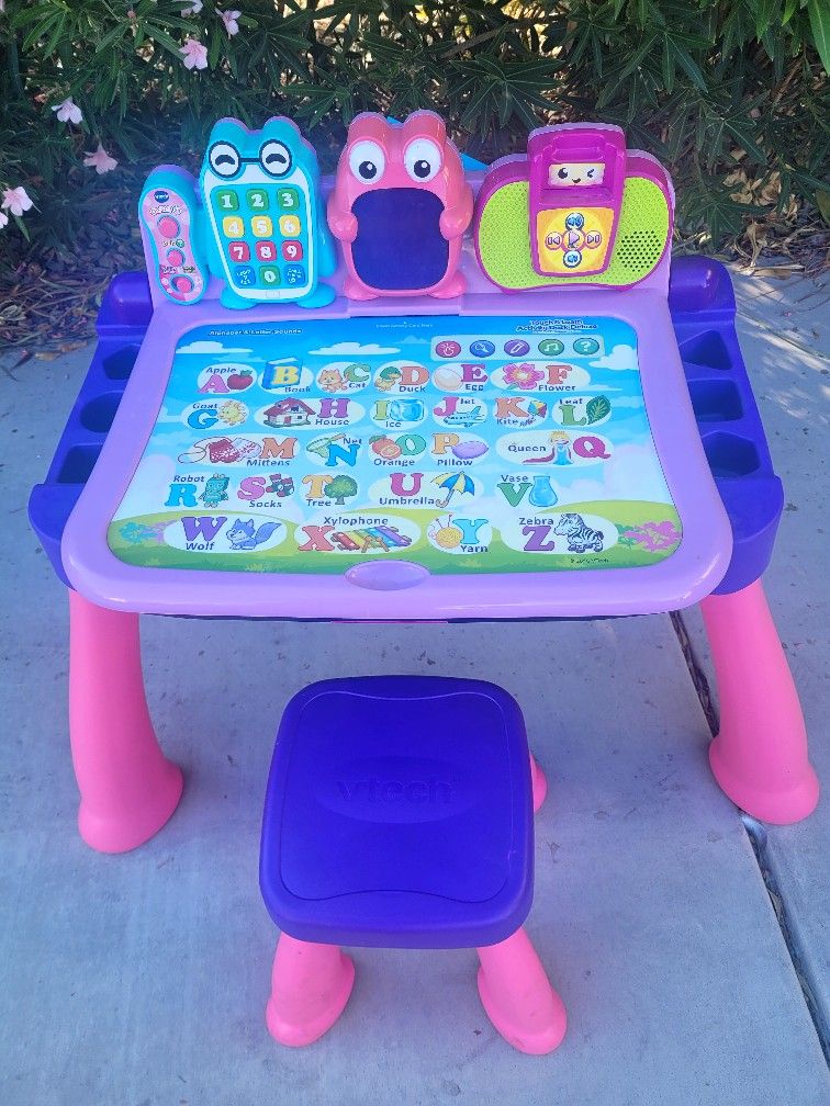 Kids Learning Desk