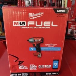 Milwaukee M18 FUEL w/ ONE-KEY 3/8" Impact Wrench w/ Friction Ring. Tool-Only 