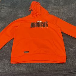 Broncos Team Hoodie Size Large 