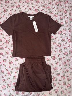 Capella Two-Piece Crop Top and pants Set
