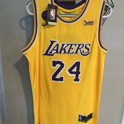 Lakers Jersey (Size L)