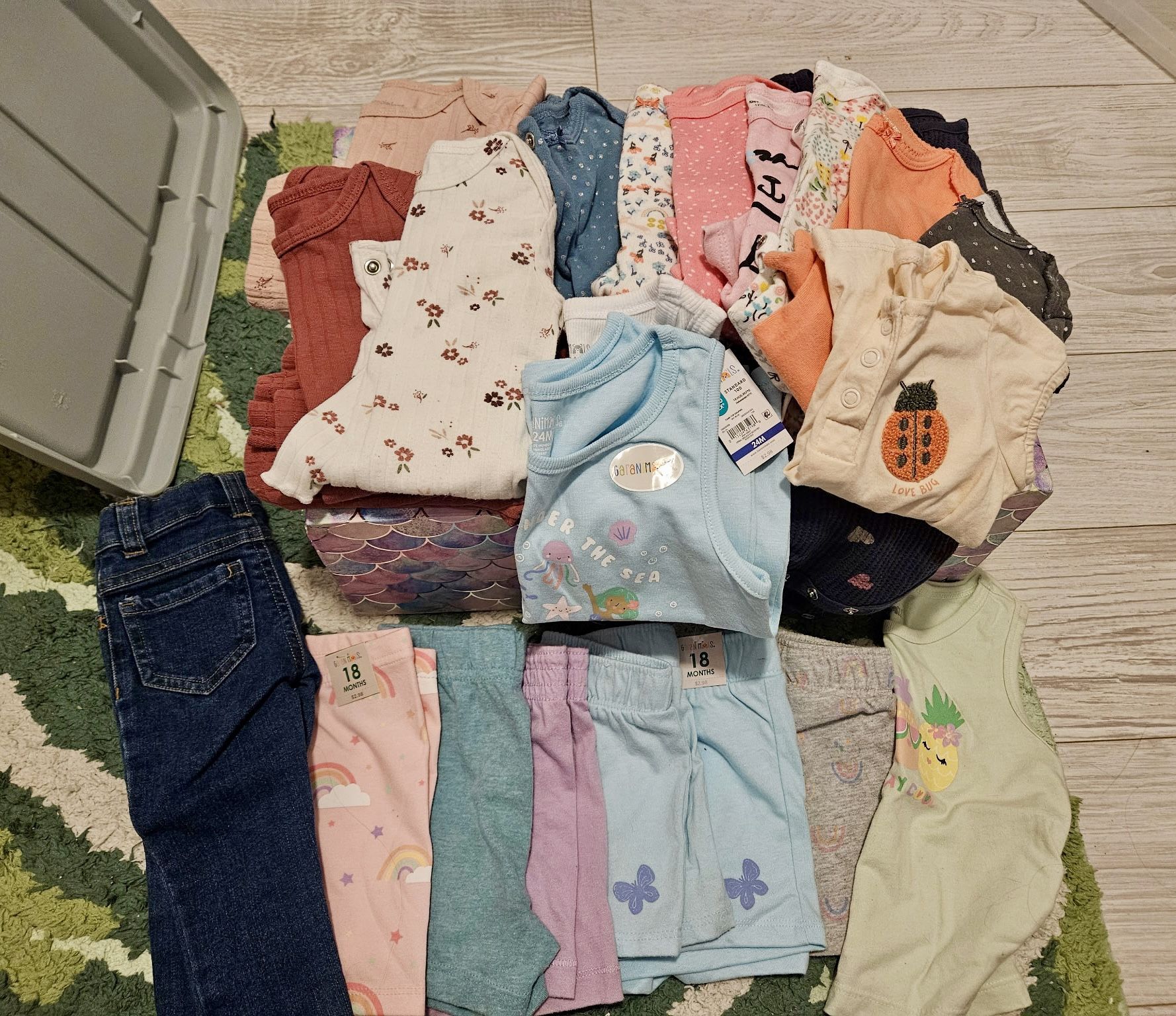Kids Clothes: Toddler 12m - 18m