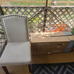 4 kitchen table chairs