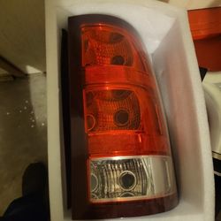 GMC Sierra 1500 Brake Lights