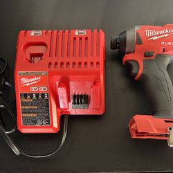 Milwaukee Compact Drill and Rapid Charger