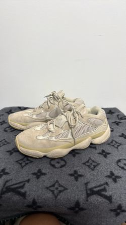 Yeezy 500 super moon