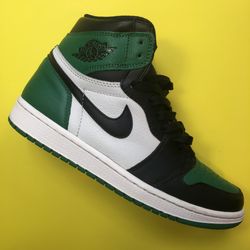 Jordan 1 ‘Pine Green’ - Size 8.5